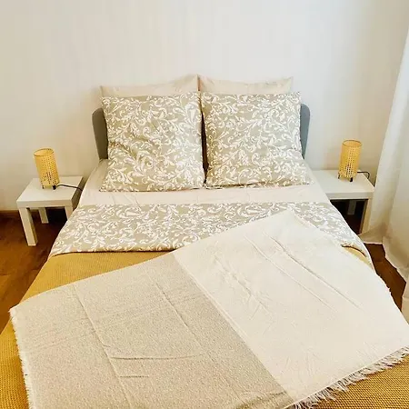 Le Cellier Saint Vincent Appartement Damery  Buitenkant foto